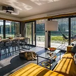 Water Hideout - Floating In Wild Nature Botel Nowawies Zbaska