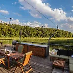 Botel Water Hideout - Floating In Wild Nature Nowawies Zbaska