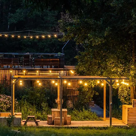 Botel Water Hideout - Floating In Wild Nature *