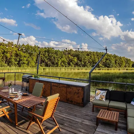 Botel Water Hideout - Floating In Wild Nature Nowawies Zbaska