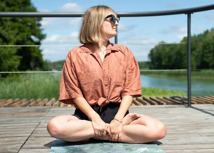 船上ホテル Water Hideout - Floating In Wild Nature