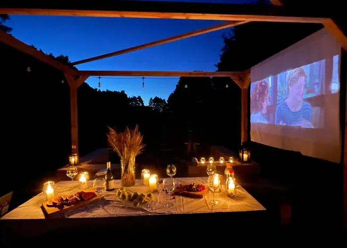 Botel Water Hideout - Floating In Wild Nature