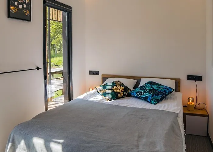 船上ホテル Water Hideout - Floating In Wild Nature Nowawies Zbaska