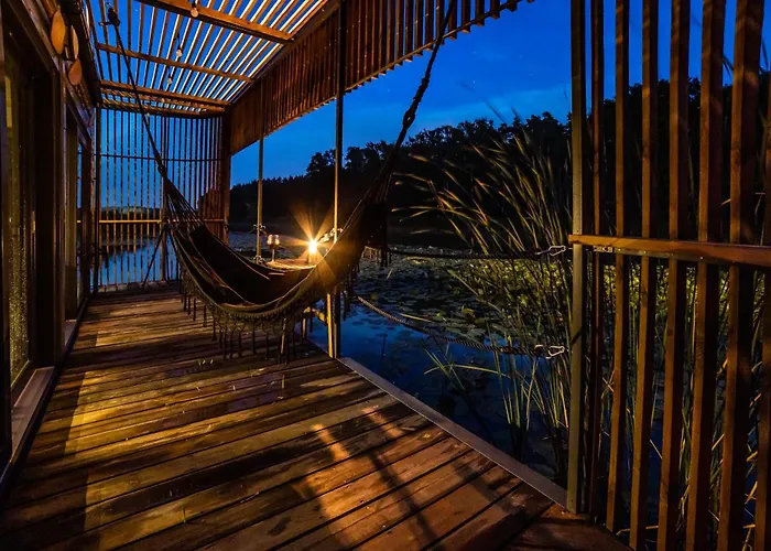 Botel Water Hideout - Floating In Wild Nature *